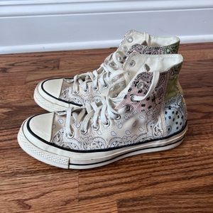 Converse Offspring Chuck Taylor 70 Sneakers Paisley Print Ivory Men’s Size 6.5